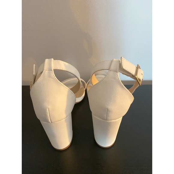 Liliana White High Heels With Strap - Brand New - - Picture 3 of 4